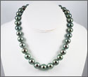 Collier fait main 33 perles rondes cat. A B C de 10,15 13,2mm et or gris 18K (copwx10060)